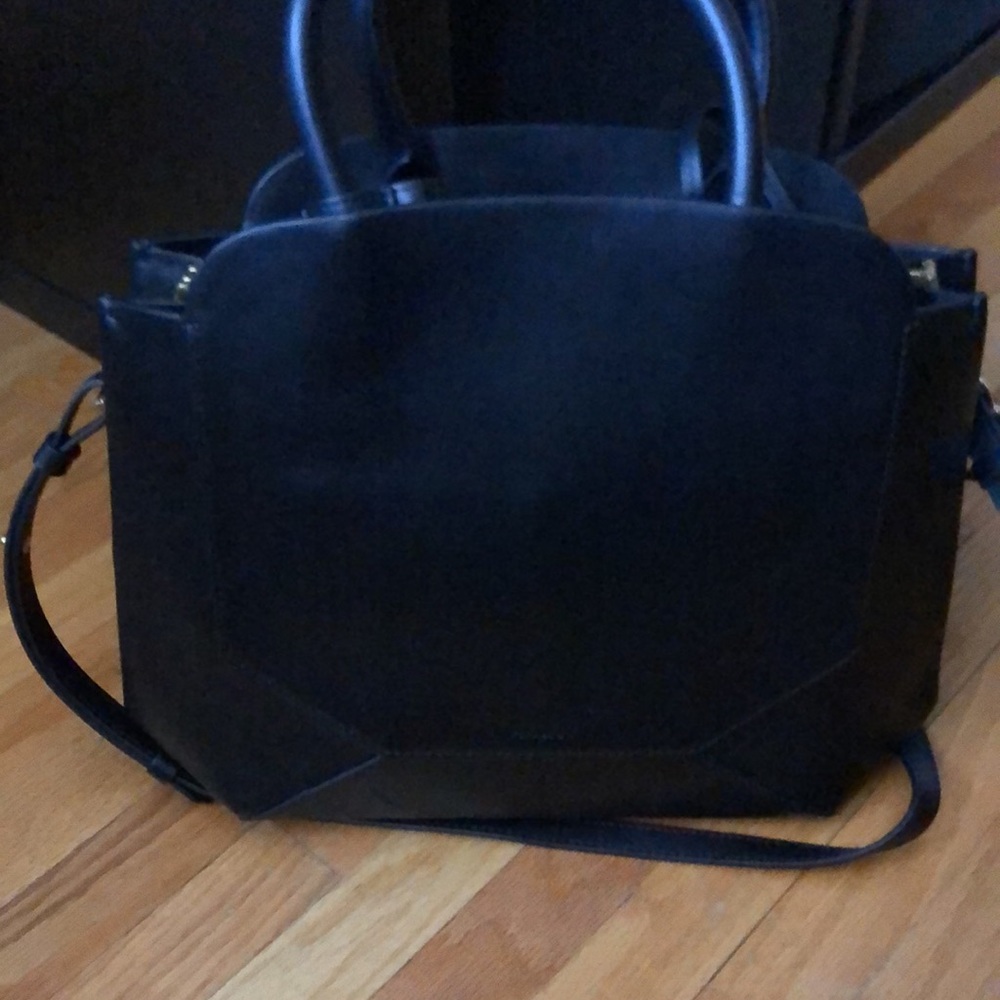 Aritzia Auxiliary Bega Black Leather Purse + Strap - Picture 6 of 7